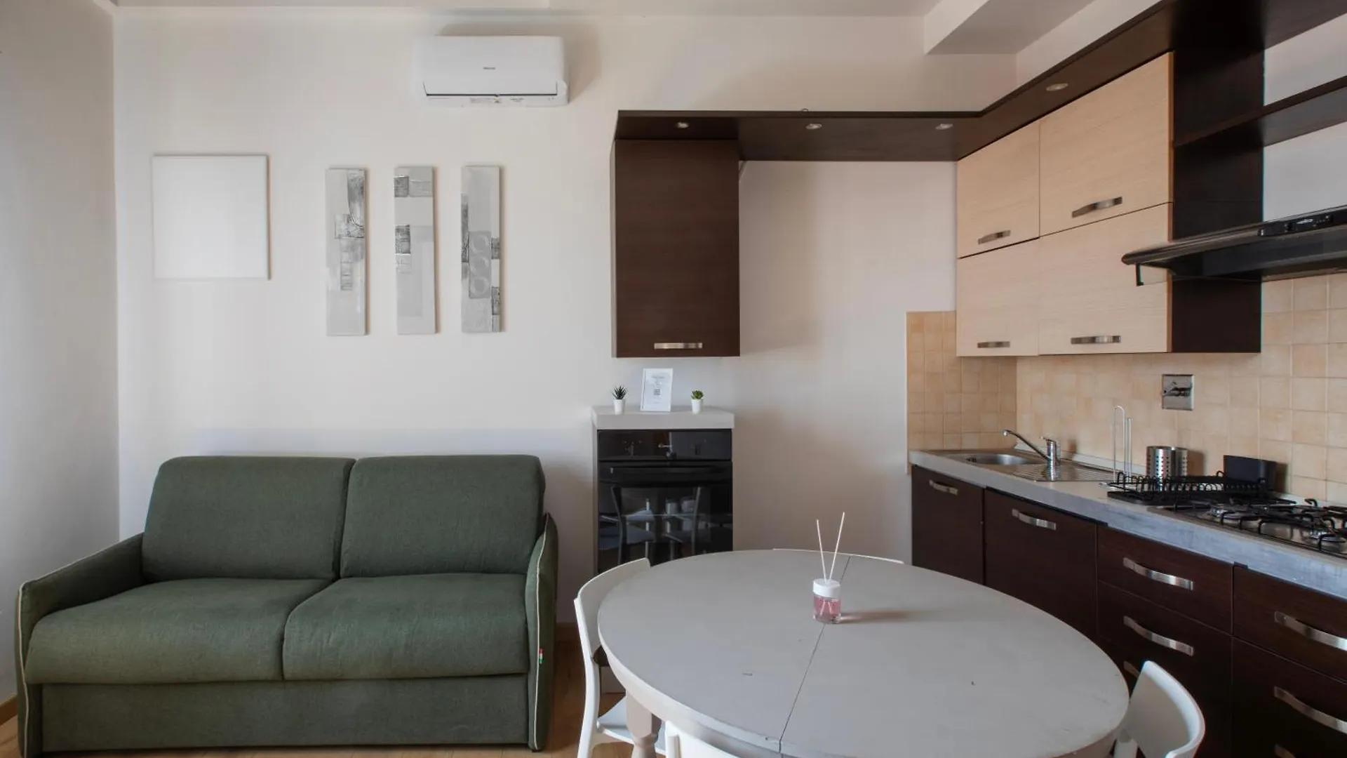 Scarlatti - Boutique Home In Florence Apartment