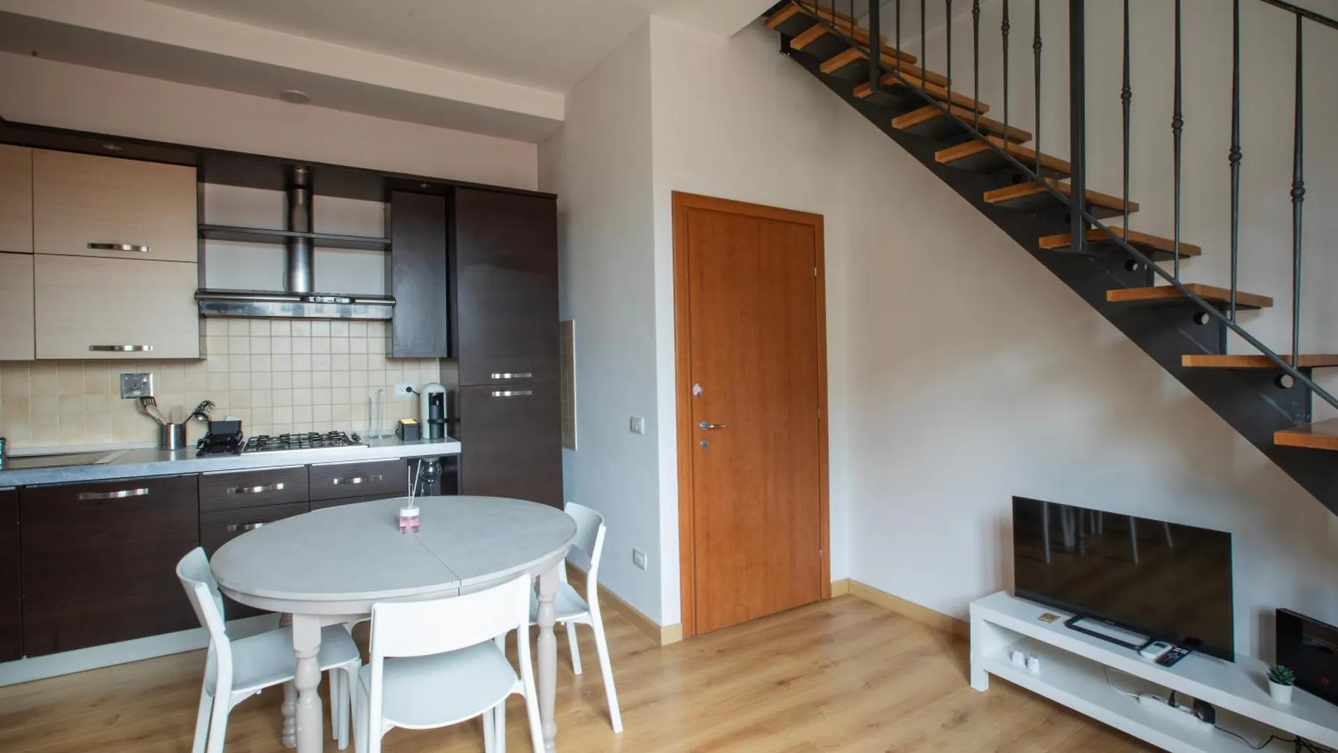 Scarlatti - Boutique Home In Florence Italy