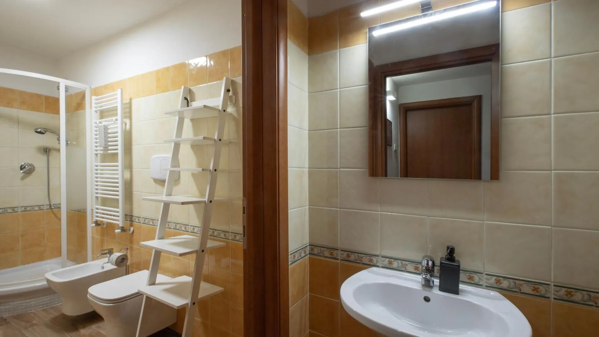 Scarlatti - Boutique Home In Florence