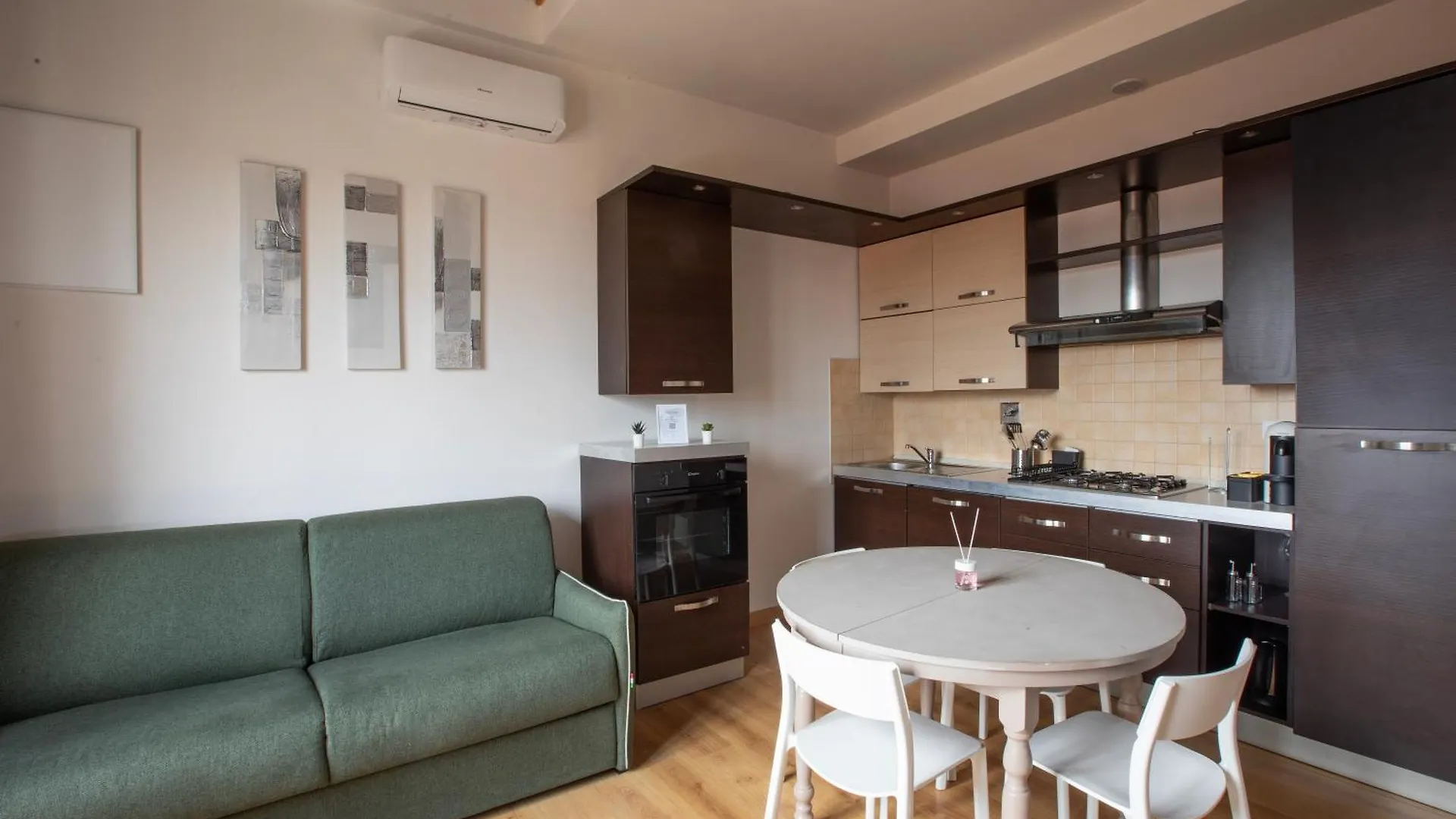 Scarlatti - Boutique Home In Florence location